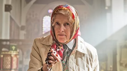Image Derry Girls 2